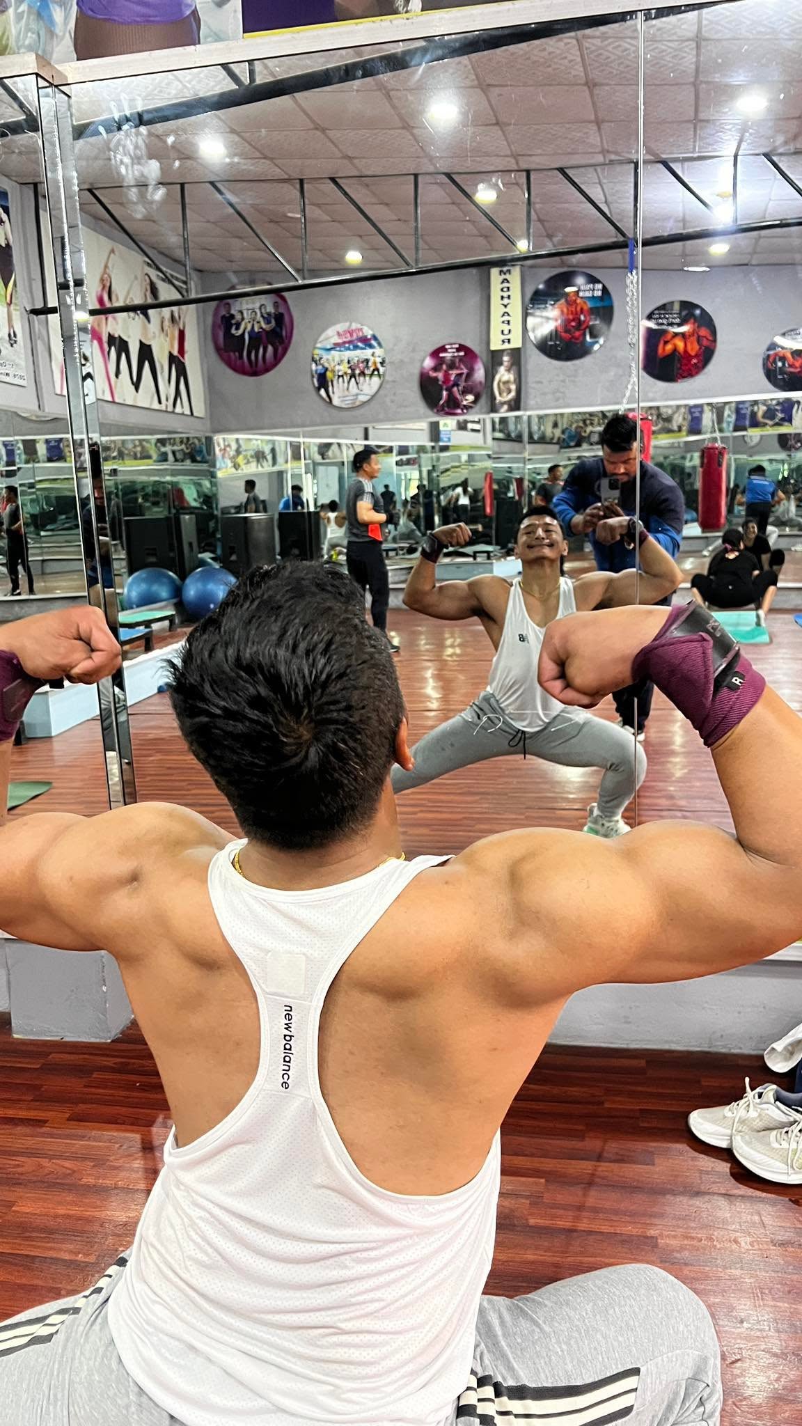 Bodybuilding training photo